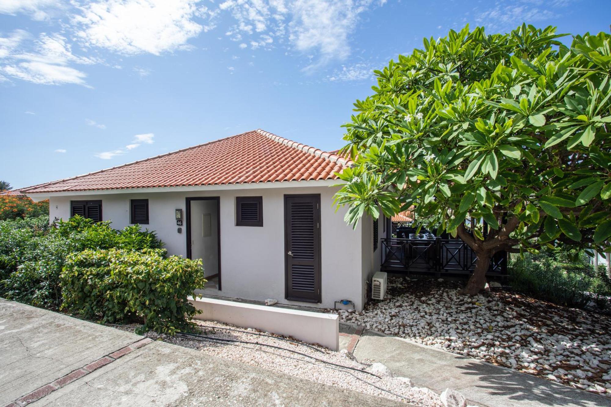 Blue Bay Villa'S Bagian luar foto