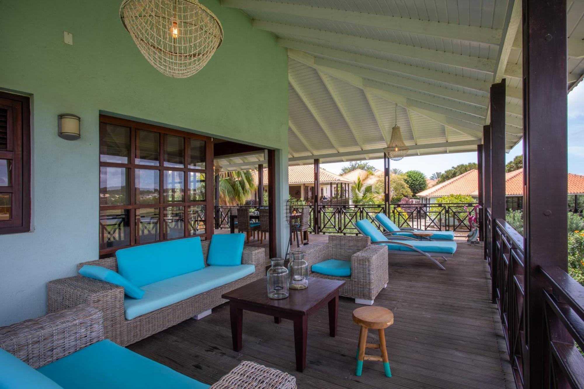 Blue Bay Villa'S Bagian luar foto